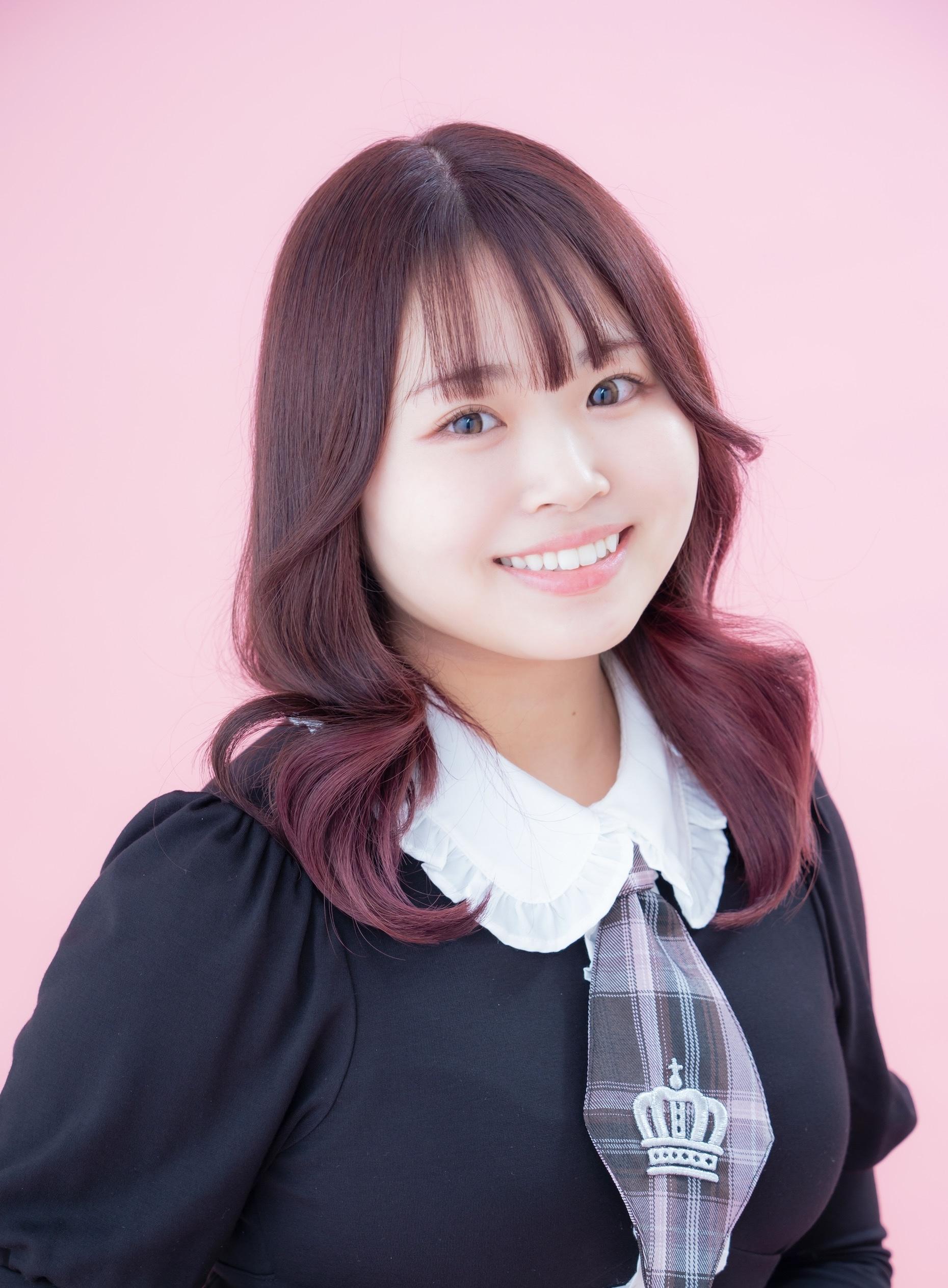井川彩音バストアップ